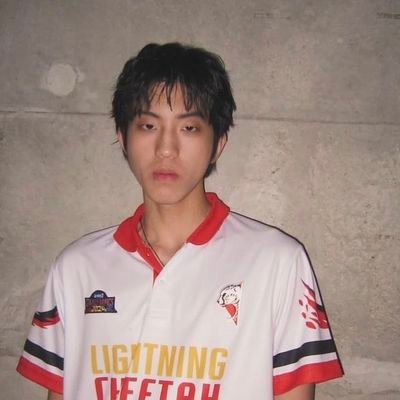 dejun_xj's profile picture. reading acc