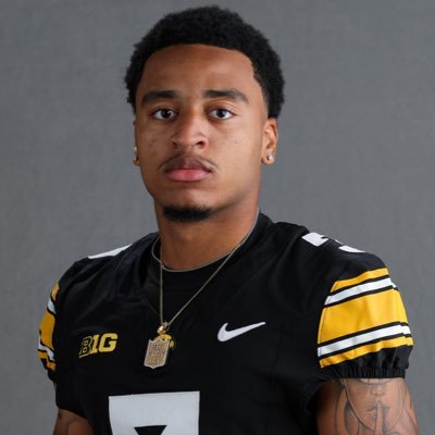 DB | Detroit Made | Toledo CC Alum 24’ | Business Inquiries: nickw@3strandsports.com @3strandsports