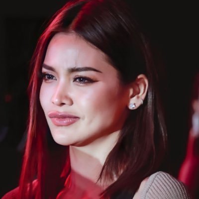Keziawolff's profile picture. Completamente apaixonada por Englot! 🐰🐶🤍