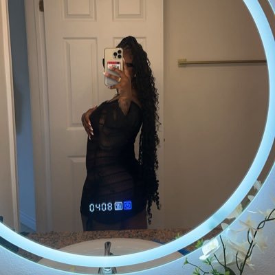 sc : ch3ndawg 🦋 ; 🇩🇲🇻🇮. make america great again.