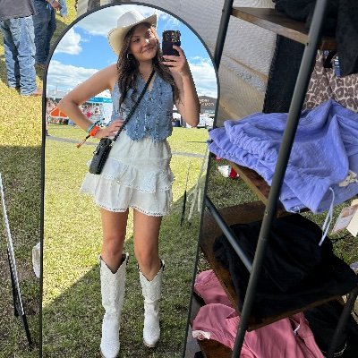 _Terra_Lynn's profile picture. 