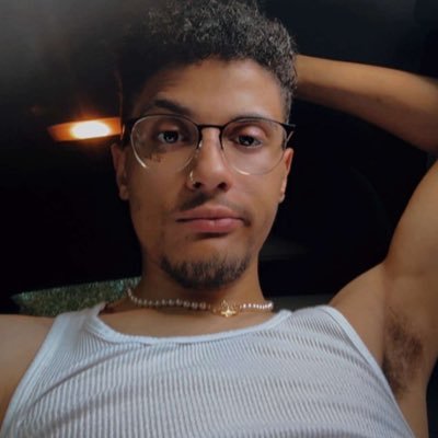 he/him • horror movie junkie • aspiring dilf • conspiracy realist?