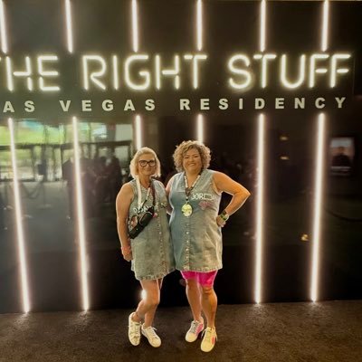 “Lover of all things NKOTB — big-time Jordan K. girl! Small-town life, family, friends, my dogs, and seeing the boys in the band are all I need to be happy.”