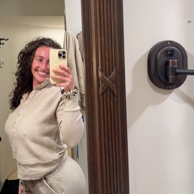 LaurelLear95477's profile picture. 