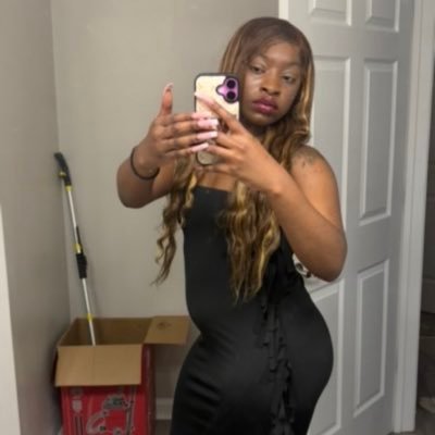 LOCATED IN : ATL 📍 1of1 Content Creator 👅 Private Booking /Massage 💰 $25.00 to get in CASHAPP OR APPLE PAY VIA. #INCALLSONLY .