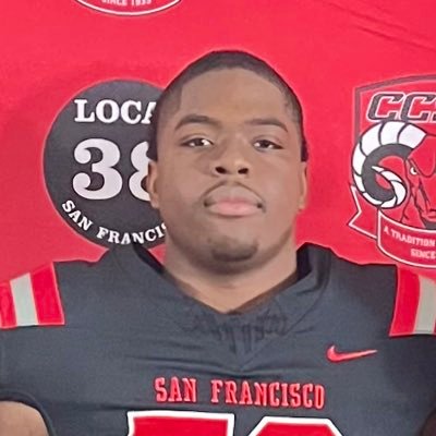 6’2 270 True Freshman Dlineman @CCSFFootball 3.3 gpa