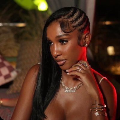 Entrepreneur!!!…..CEO @Shopboldandbeautiful/@FashonNova Ambassador……http://WWW.Bold-https://t.co/MKwtz2R2jb:follow back formore my telegram link I see down below👇