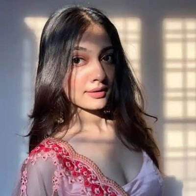 VaniLuxe_'s profile picture. 