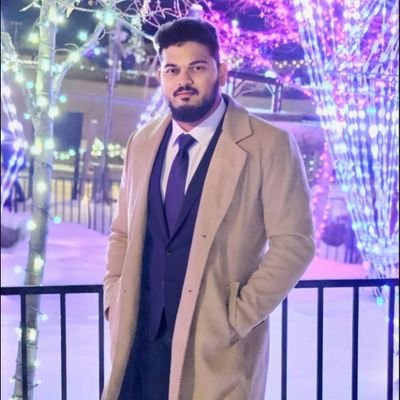 ayushophile's profile picture. 