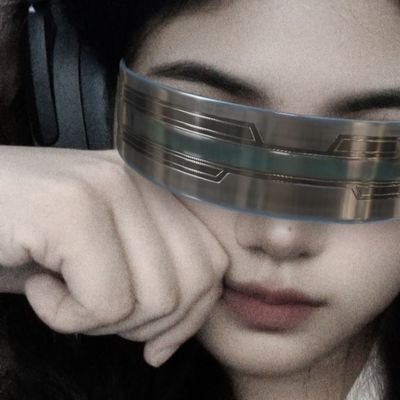 #onthewinsofbam
the dichotomy: student by day, fangirl by night.
amicus curiae // future corporate girly
more chaos (info) 🏴: check the pinned tweet or carrd.