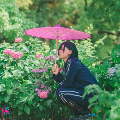 (ハ)イルです。何でもござれ / きままにコスプレしてます。 / 25⬆️ / 本人周辺🅱️済 / Vも版権も.5も好きです / サブ@_2dell (相互のみです) / 遠征❌