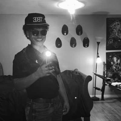 xlillsim Profile Picture
