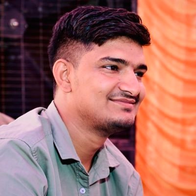 Kamal_Maanju_29's profile picture. ॥29 नियम ॥राष्ट्र सर्वोपरि॥ विचारों का वाहक॥ शिक्षार्थी॥राजनीति विज्ञान॥ थार-राजस्थानी॥ ठेठ देहाती॥