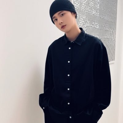 Bourbon96594668's profile picture. 色欲薰心的幹話