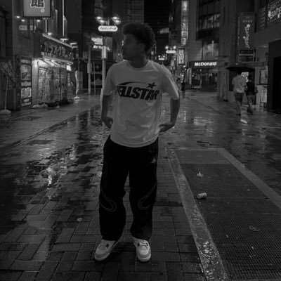 ConnorThornton_'s profile picture. I be filming and shit