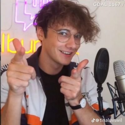 Keri_rill's profile picture. 