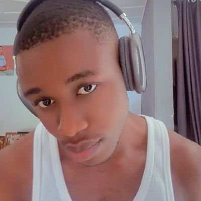 BoyTop_001's profile picture. Philippians 4:13 |
✨ Ponytail hair specialist | Quick, stylish, affordable ponytail wigs 💇🏽‍♀️ 
📦 DM to order | Abuja - based |
@chelseafc ⚽
Music 🎶