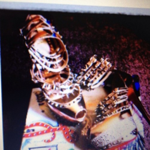 apglitznglamour's profile picture. Wardrobe stylist, Personal shopper,Fashion Consultant, Glitz & Glamour Fashionista's Fashion Extraordinaire! apglitznglamour@gmail.com