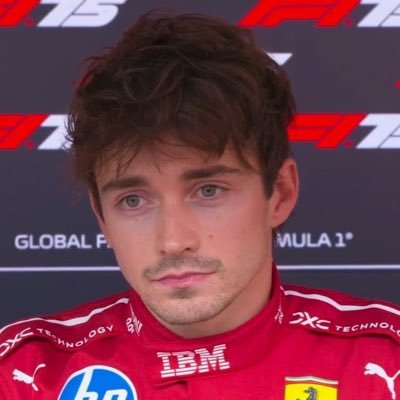 Troxy771's profile picture. Pro player for ?/ For any inquiries: @Slaxfv or @M9HAMM3D_