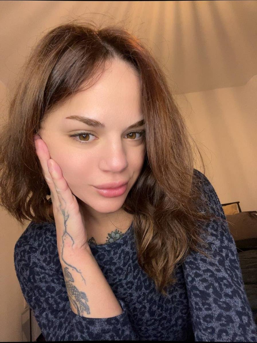 shubham26539622's profile picture. Dm or Follow me for meetup 😈
Main account:  @lenalifts_