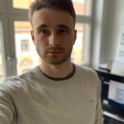 Engineer-to-entrepreneur, scaling https://t.co/1dBaCzMwot,40+
My agency journey in AI era
• AI adoption, niching
• Learning/struggles
• Interest: #techdebt, #modernisation
