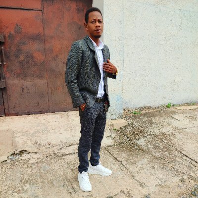 QunlayTNT's profile picture. 