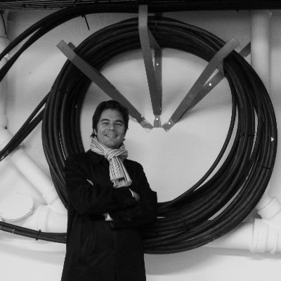 French lawyer. Law & Bits. ePrivacy. CyberSec. Different Thinker / Avocat Numérique. Libertés publiques. SSI & OIV. Exégète professionnel depuis 1996.