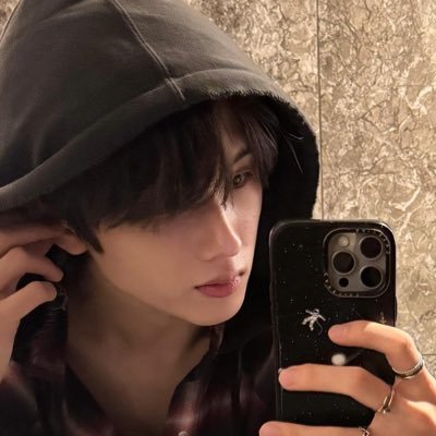 unjellyvable's profile picture. #박지성 & #권순영 : 🐹🐯