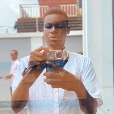 REALTOR at FrontierCommercialServices | Passionate about Aviation and Human Resources | Certified B737 Classic Cabin|| 💹 🕸 3
