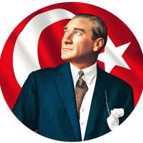 Mühendis, REALİST, Atatürk ve Laik Cumhuriyet ilkelerine bağlı, CHP üyesi.
