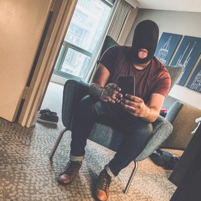 Magic_Mouf's profile picture. oralogist enjoying the sights 😈