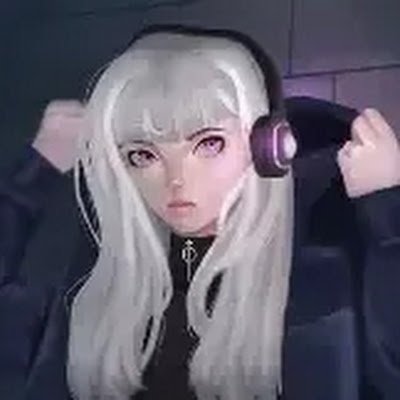 JolaLanke's profile picture. Curious tech explorer with a multitasking turbo mindset — turning problems into playgrounds.