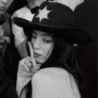 Reya (@hjperbola) 's Twitter Profile