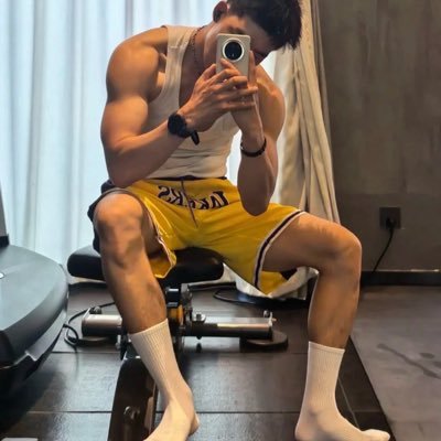 NikiCarrie's profile picture. 好色之徒0