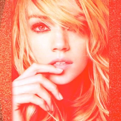 a stupid ho/
I follow back/
The Life of a Showgirl 🧡