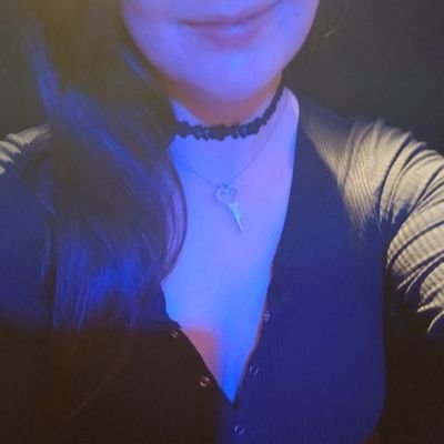 My prounouns are Yes/Ma'am 🖤 | Mistress & Hotwife | My perma caged husband @lilahshouseboy 🗝 | Approach with respect or be forgotten | Links 👇🔗 |