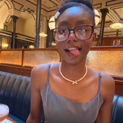 Your favorite fawn 🦌🎀 | 21 🌸 | Sweet face, slim waist | 18+ Only 🔞