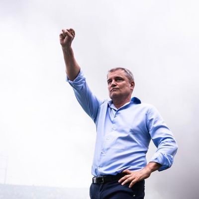 sisoyelindio's profile picture. Intento. Rústico en general