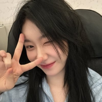 Ryeongchae24's profile picture. mine