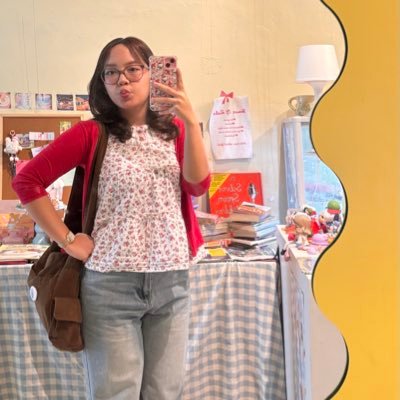 christyjulietha's profile picture. 162’25 👩‍🔬⚗️💗🎀🌷— call me tity