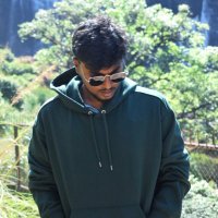 Revu2105 (@revaunth3) 's Twitter Profile