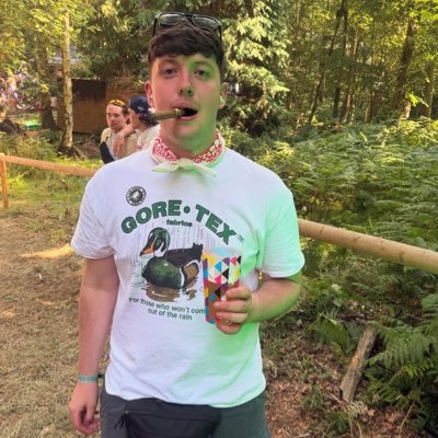 BCraughwell's profile picture. praised be the 909