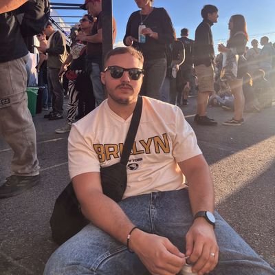 joaquinantico's profile picture. Mi cuenta original @joakoantico está bloqueada temporalmente, aun que después de un mes creo que ya no la recupero