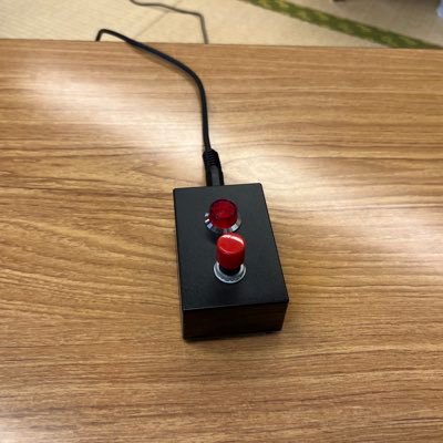 「複数部屋」「さまざまな企画」「成績別部屋分け」などで、さまざまな実力の人が楽しめるクイズサークルです 3ヶ月に2回、大田区・青砥などで例会を実施しています(一例会25名前後) 初参加・ゲスト参加の方も歓迎!参加したい方は「DM」「コメント」をお願いします!
