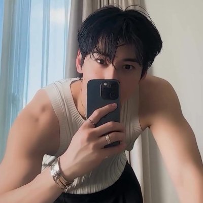 foreroe657's profile picture. No soy raro, soy una edición limitada.👌​​🖕​ 
🅱🅴🅲🅺🆈 🆂🆃🅰🅽 ✍️​😍