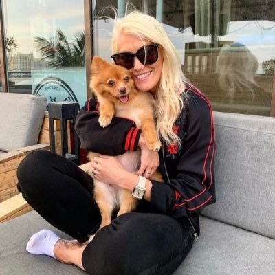 katedoris021's profile picture. CEO FURNITURE refinery philanthropist billionaire 50 blessed the needy with 💸💵