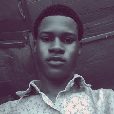 EmmanuelEl77585's profile picture. 🖤 Living life, loving life 🧬🖤