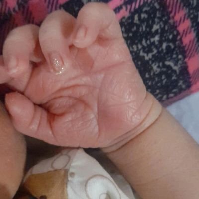 من آن دختر خورشید ام و آتش کده عشق آن ماه بلندم کسی نیابد نظیرم !