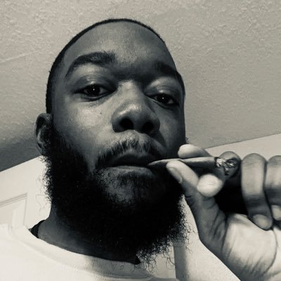 mrdontplay334's profile picture. 