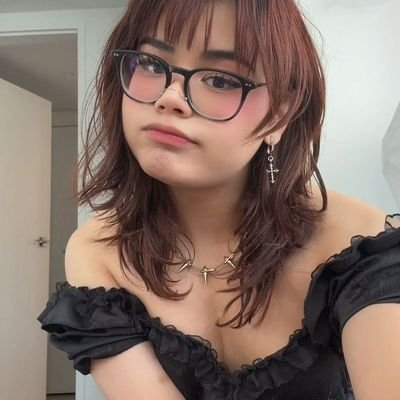 VictoriaAm17008's profile picture. 